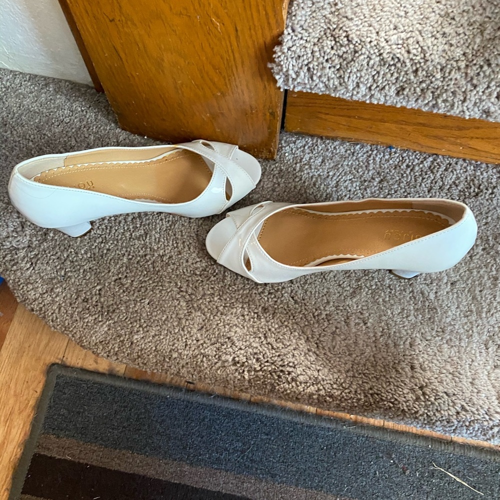 White peep toe Shoes